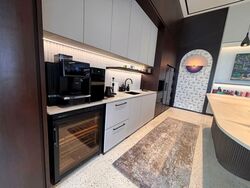 One Raffles Place (D1), Office #556553761